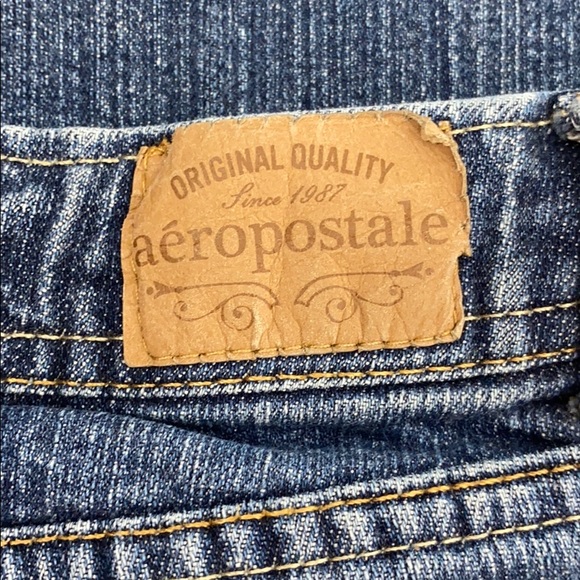 Aeropostale Chelsea Low Rise Medium Wash Bootcut Jeans - Picture 7 of 13